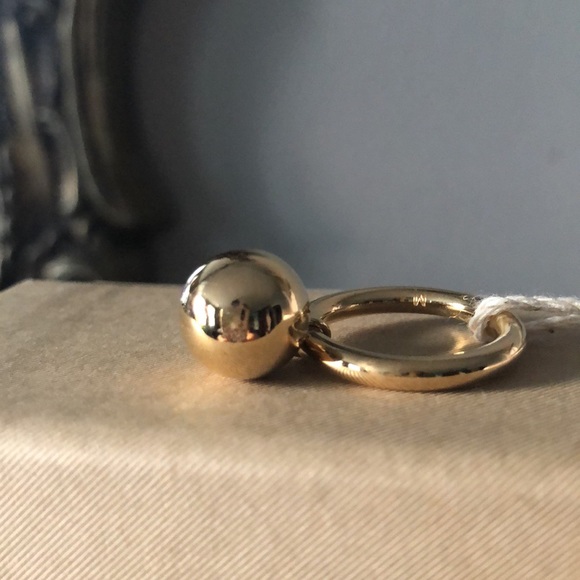 BURBERRY Charm Gold-plated Ring - Picture 7 of 9